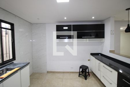 Sala/Cozinha de casa para alugar com 2 quartos, 45m² em Vila Verde, São Paulo
