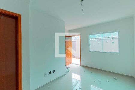Sala  de casa de condomínio à venda com 2 quartos, 70m² em Vila Ré, São Paulo