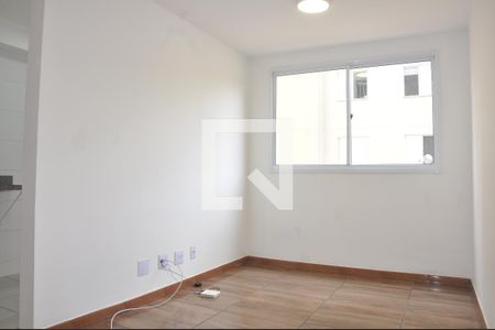 Apartamento para alugar com 45m², 2 quartos e 1 vagaSala