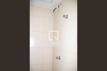 Banheiro de kitnet/studio à venda com 1 quarto, 25m² em Vila Nilo, São Paulo