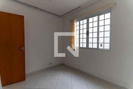 Quarto 1 de casa para alugar com 6 quartos, 350m² em Vila Bertioga, São Paulo