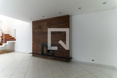 Sala de casa para alugar com 6 quartos, 350m² em Vila Bertioga, São Paulo