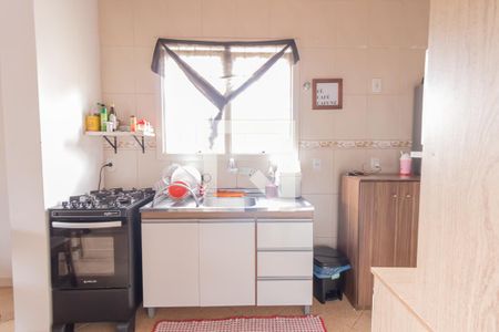 Casa à venda com 98m², 3 quartos e 2 vagasCozinha