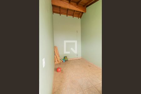 Casa à venda com 98m², 3 quartos e 2 vagasÁrea Externa