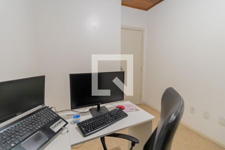 Casa à venda com 98m², 3 quartos e 2 vagasQuarto 3
