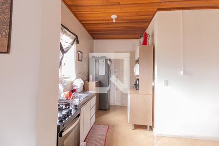 Casa à venda com 98m², 3 quartos e 2 vagasCozinha