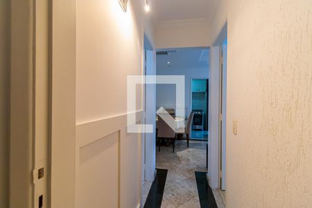 Corredor de apartamento à venda com 2 quartos, 58m² em Vila Santo Estéfano, São Paulo