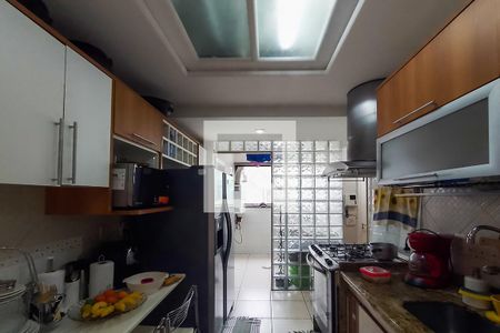 Apartamento à venda com 157m², 3 quartos e 4 vagas Apartamento à venda com 157m², 3 quartos e 4 vagasCozinha