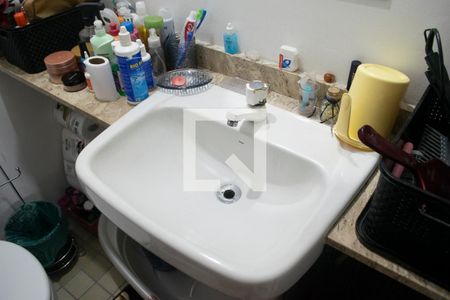 Banheiro de apartamento à venda com 3 quartos, 67m² em Lauzane Paulista, São Paulo