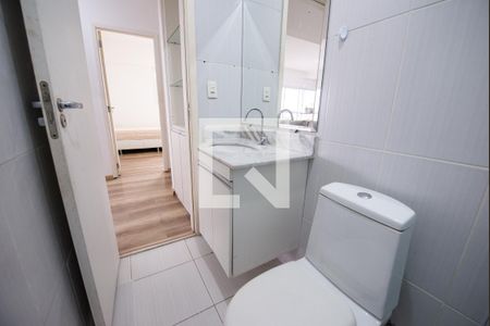 Apartamento para alugar com 74m², 2 quartos e 1 vagaBanheiro do Corredor