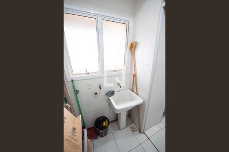 Apartamento para alugar com 74m², 2 quartos e 1 vagaÁrea de Serviço