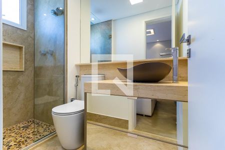 Apartamento à venda com 108m², 1 quarto e 2 vagasBanheiro da suíte