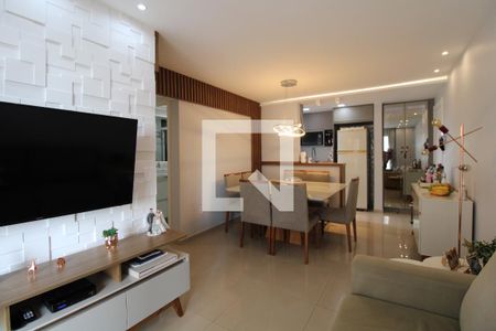Sala de apartamento para alugar com 3 quartos, 64m² em Vila Industrial, Campinas