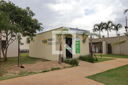 Apartamento para alugar com 50m², 2 quartos e 1 vagaMini Mercado