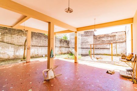 Casa à venda com 220m², 3 quartos e 3 vagasÁrea Externa