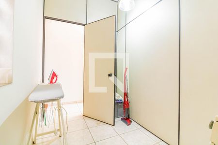 Casa à venda com 220m², 3 quartos e 3 vagasSala 6