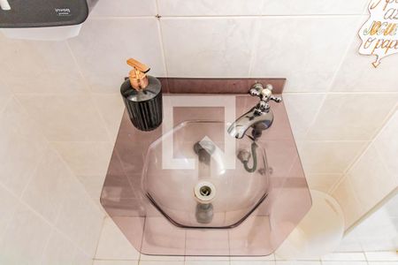 Casa à venda com 220m², 3 quartos e 3 vagasLavabo 1