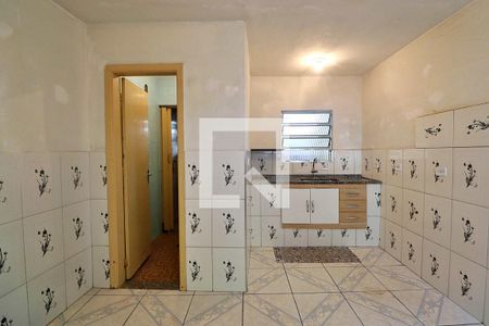 Casa à venda com 196m², 4 quartos e 5 vagasCasa Fundo - Cozinha