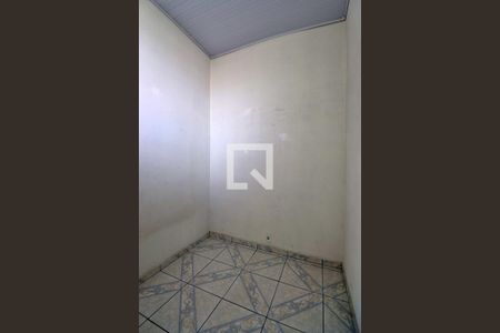 Casa à venda com 196m², 4 quartos e 5 vagasCasa Fundo - Quarto 2