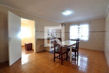Casa à venda com 196m², 4 quartos e 5 vagasCozinha