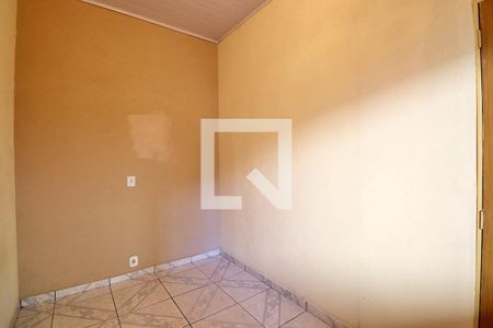 Casa à venda com 196m², 4 quartos e 5 vagasCasa Fundo - Quarto 1