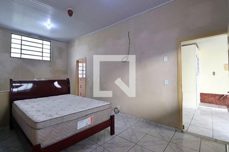 Casa à venda com 196m², 4 quartos e 5 vagasCasa Fundo - Sala