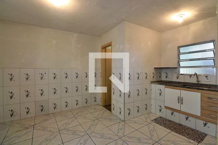 Casa à venda com 196m², 4 quartos e 5 vagasCasa Fundo - Cozinha