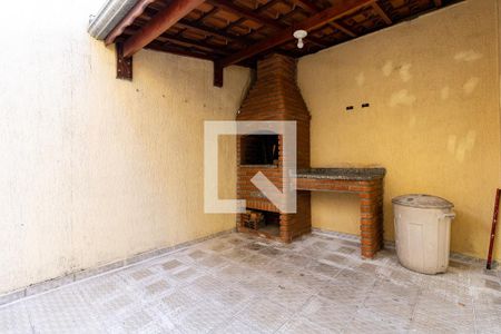 Casa à venda com 210m², 3 quartos e 3 vagas Casa à venda com 210m², 3 quartos e 3 vagasChurrasqueiira