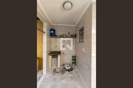 Casa à venda com 210m², 3 quartos e 3 vagas Casa à venda com 210m², 3 quartos e 3 vagasLavanderi