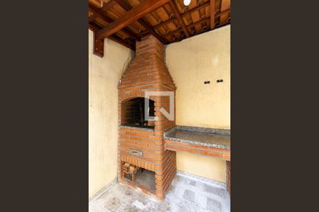 Casa à venda com 210m², 3 quartos e 3 vagas Casa à venda com 210m², 3 quartos e 3 vagasChurrasqueiira