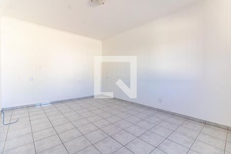 Casa à venda com 210m², 3 quartos e 3 vagas Casa à venda com 210m², 3 quartos e 3 vagasSuíte