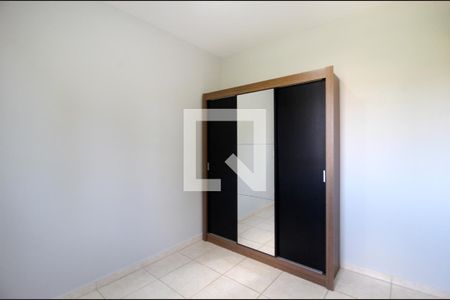 Quarto 1 de apartamento para alugar com 2 quartos, 43m² em Vila Almeida, Sorocaba