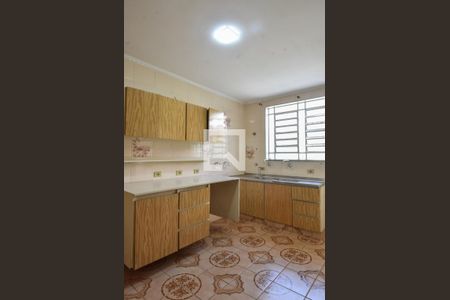 Casa à venda com 160m², 3 quartos e 2 vagasCozinha 