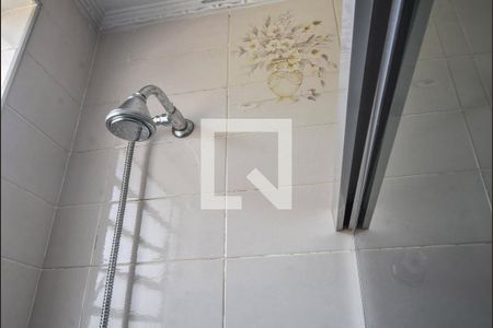 Casa à venda com 160m², 3 quartos e 2 vagasBanheiro 01