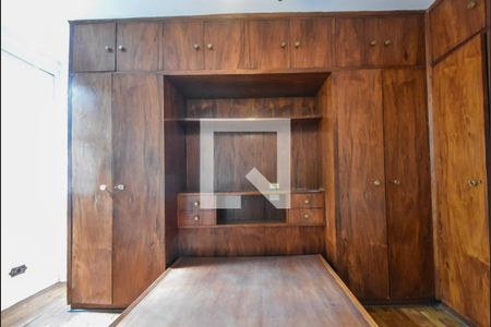 Casa à venda com 160m², 3 quartos e 2 vagasQuarto 01