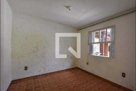 Casa à venda com 160m², 3 quartos e 2 vagasQuarto de Serviços 