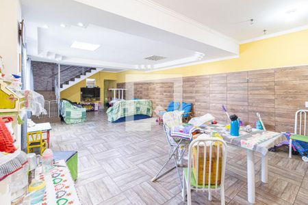 Sala 1 de casa à venda com 4 quartos, 300m² em Jardim Padreira I, Osasco