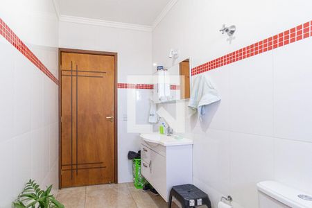 Casa à venda com 300m², 4 quartos e 2 vagasBanheiro
