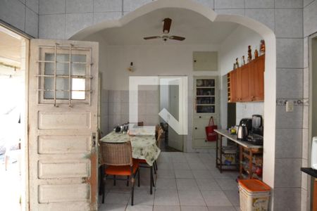 Casa à venda com 100m², 4 quartos e 4 vagasCozinha