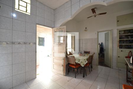 Casa à venda com 100m², 4 quartos e 4 vagasCozinha