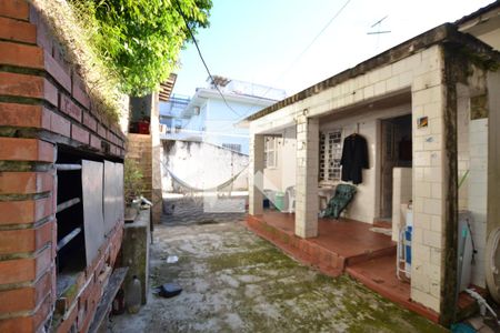 Casa à venda com 100m², 4 quartos e 4 vagasÁrea Externa