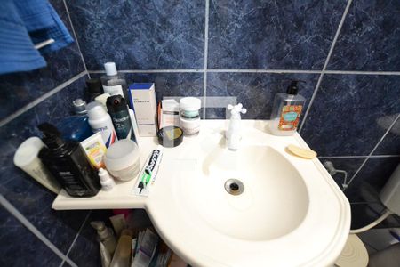 Casa à venda com 100m², 4 quartos e 4 vagasBanheiro da Suíte