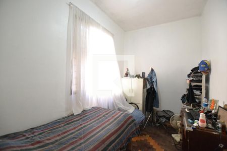 Casa à venda com 100m², 4 quartos e 4 vagasQuarto 3