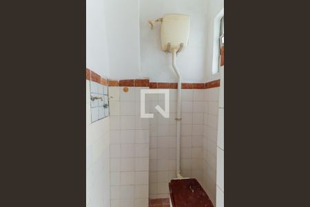 Apartamento para alugar com 80m², 2 quartos e sem vaga Apartamento para alugar com 80m², 2 quartos e sem vagaBanheiro de Serviço
