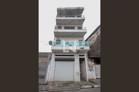 Casa para alugar com 70m², 2 quartos e sem vagaFachada