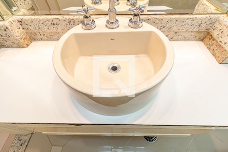 Apartamento à venda com 225m², 4 quartos e 1 vagaLavabo