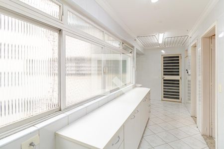 Apartamento à venda com 225m², 4 quartos e 1 vagaLavanderia