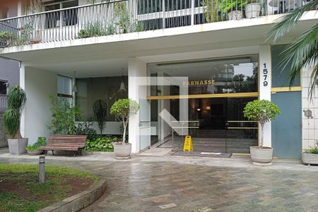 Apartamento à venda com 225m², 4 quartos e 1 vagaFachada