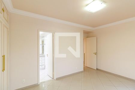 Apartamento à venda com 225m², 4 quartos e 1 vagaQuarto 1 - Suíte