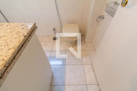 Apartamento à venda com 225m², 4 quartos e 1 vagaBanheiro 2 - Suíte